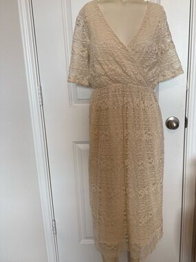 ASOS Maternity Cream Lace Midi Dress